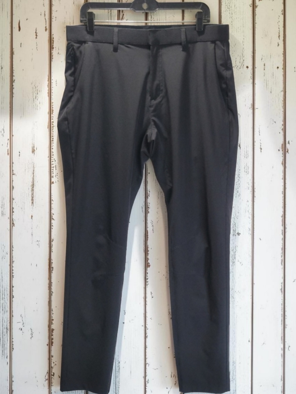 Fabletics Size-34x34 Men's Black Golf Pants EXCELLENT CONDITION LIKE NEW